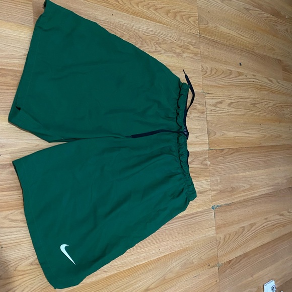 Like new - Picture 2 of 4